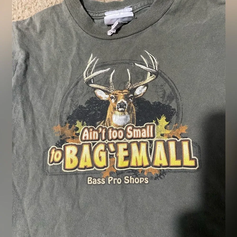 Boys Deer Hunting Ain’t Too Small To Bag ‘Em All Tshirt